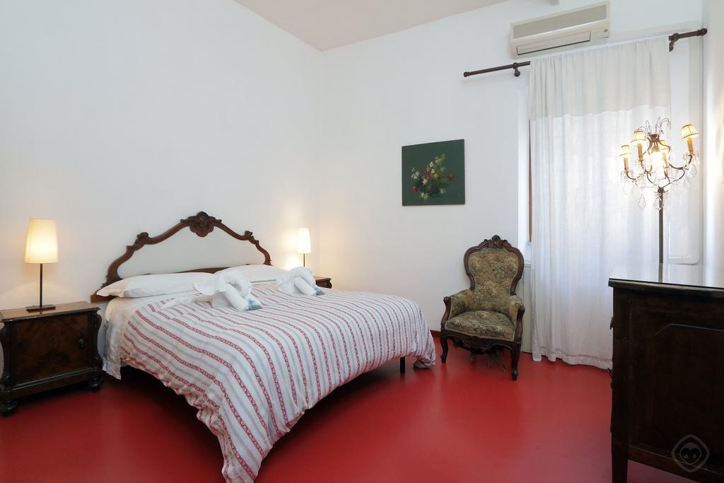 Fori Imperiali Apartment Rome Bilik gambar